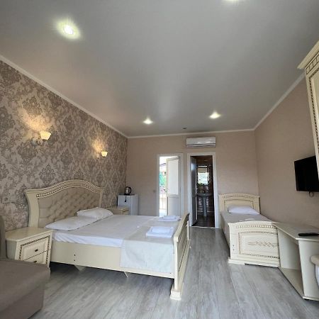 Отель Мэри New Athos Extérieur photo
